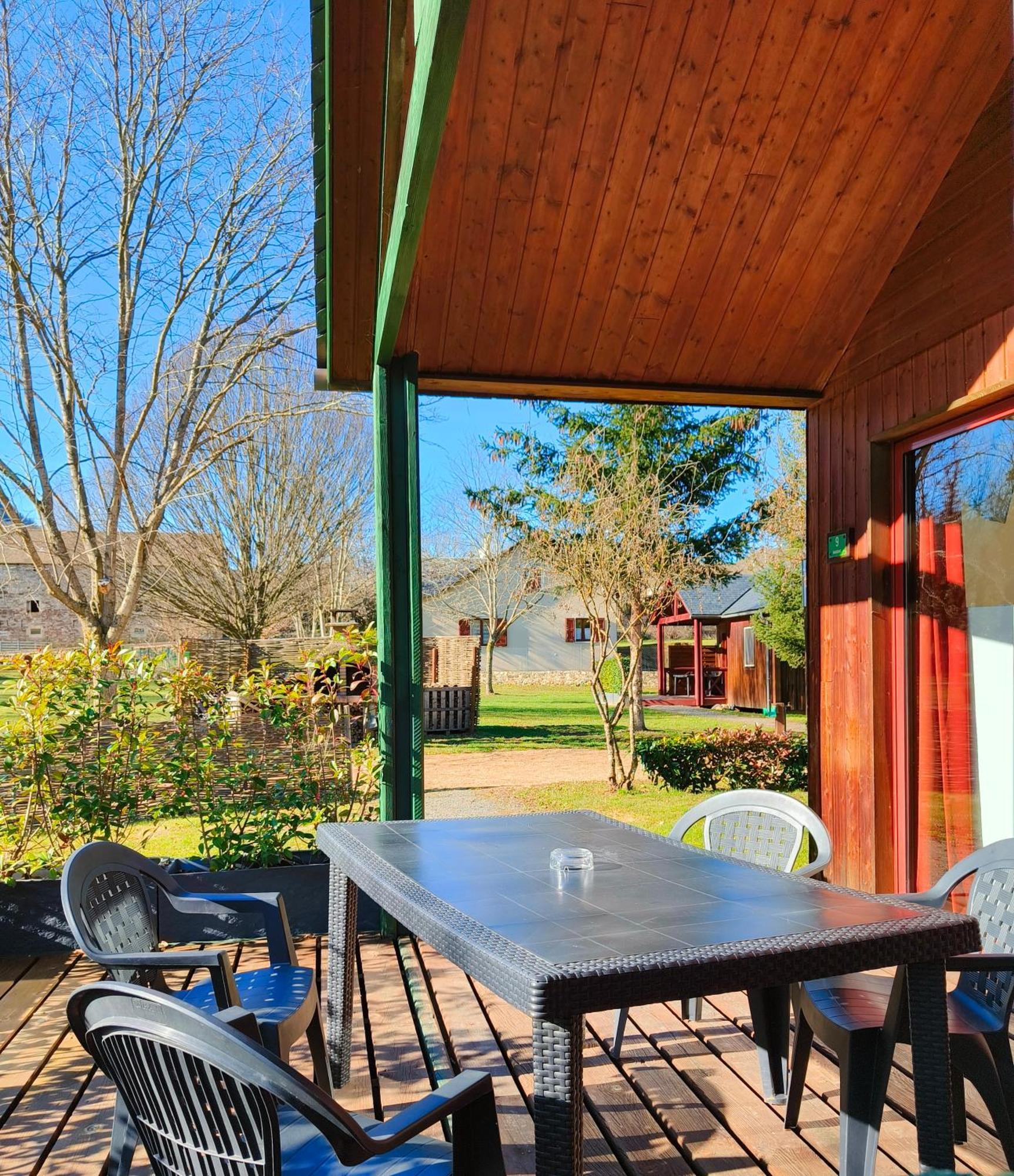 Chalets De La Colagne Bourgs sur Colagne Esterno foto